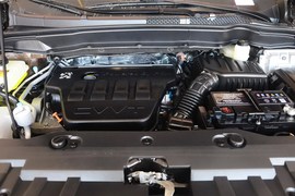 2015款东风风神AX7 2.0L自动智逸型