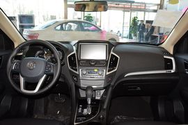 2015款东风风神AX7 2.0L自动智逸型