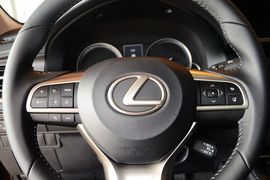 2015款雷克萨斯ES250典雅版