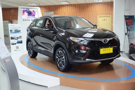 2015款东南DX7 1.5T手动精英型
