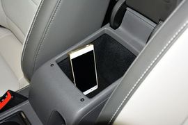 2015款大众速腾230TSI DSG舒适型