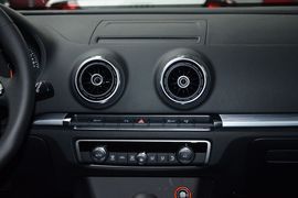 2015款奥迪A3 Sportback 自动舒适型