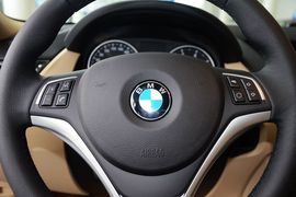 2015款宝马X1 xDrive20i时尚晋级版