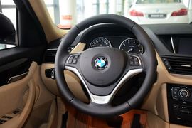 2015款宝马X1 xDrive20i时尚晋级版