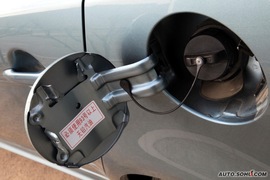 2010款三菱蓝瑟翼神2.0L运动旗舰版