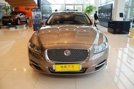 2015款捷豹XJL 2.0T 80周年典藏典雅商务版