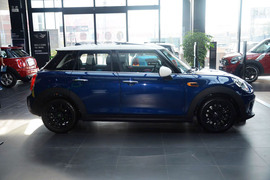 2015款MINI COOPER Fun 1.5T 五门版