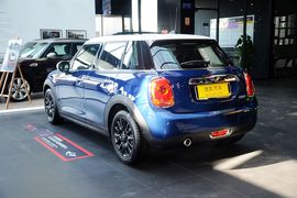 2015款MINI COOPER Fun 1.5T 五门版