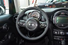 2015款MINI COOPER Fun 1.5T 五门版