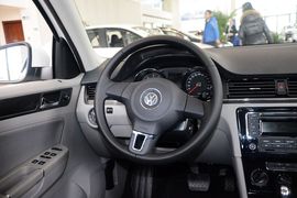 2015款大众宝来 质惠版 1.6L自动时尚型