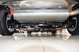 2015款福特福克斯三厢1.0L GTDi手动超能风尚型
