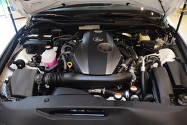 2015款雷克萨斯IS200t领先版