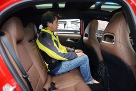 2015款奔驰GLA260 4MATIC运动型