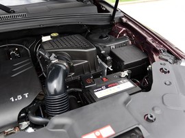 2015款众泰T600 1.5T手动豪华型到店实拍