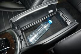 2015款奔驰C200L 4MATIC