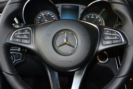 2015款奔驰C200L 4MATIC