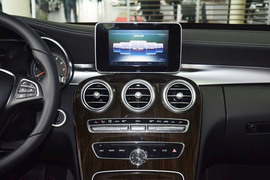 2015款奔驰C200L 4MATIC
