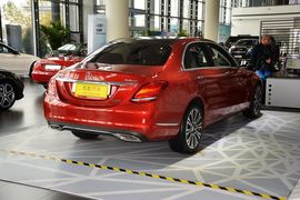 2015款奔驰C200L 4MATIC