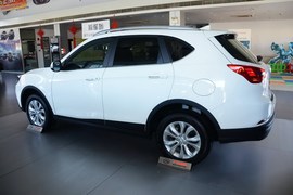 2015款广汽传祺GS5速博2.0L手自一体舒适版