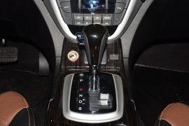 2015款传祺GS5速博 2.0L手自一体豪华导航版