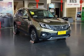 2015款传祺GS5速博 2.0L手自一体豪华导航版