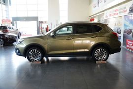 2015款传祺GS5速博 2.0L手自一体豪华导航版