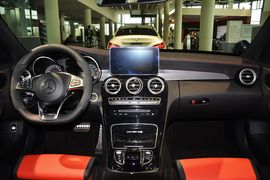 2015款奔驰C63 AMG