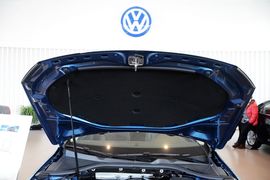 2015款大众凌渡330TSI DSG舒适版