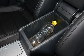 2015款大众帕萨特1.8TSI DSG尊荣版