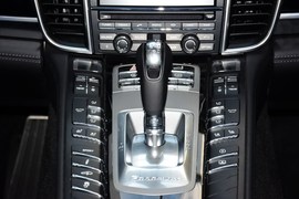 2014款保时捷Panamera Executive