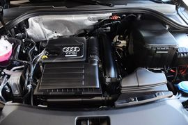 2015款奥迪Q3 30TFSI进取型