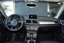 2015款奥迪Q3 30TFSI进取型