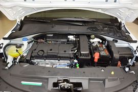 2014款标致301 1.6L自动豪华版