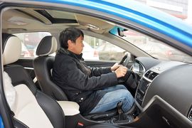 2015款吉利帝豪RS 1.5L手动向上版