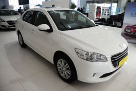 2014款标致301 1.6L自动豪华版