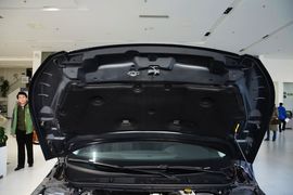 2015款标致308S 1.6L手动尚驰版