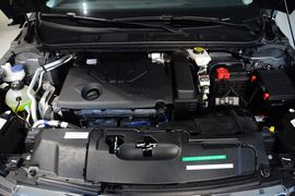 2015款标致308S 1.6L手动尚驰版