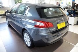 2015款标致308S 1.6L手动尚驰版