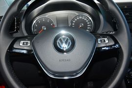 2014款大众POLO 180自动豪华版