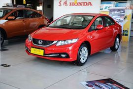 2016款本田思域1.8L自动舒适版