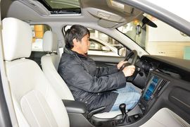 2016款本田思域1.8L自动舒适版