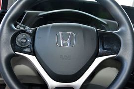 2016款本田思域1.8L自动舒适版