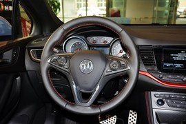 2016款别克威朗GS 20T双离合纵情运动型