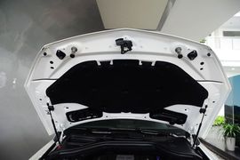 2015款奔驰GLE63 AMG运动SUV