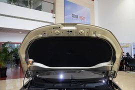 2016款荣威360 1.5L手动精英版