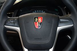 2016款荣威360 1.5L手动精英版