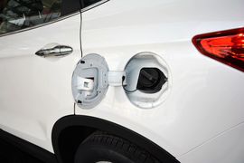 2015款东风风神AX7 2.0L自动智悦型