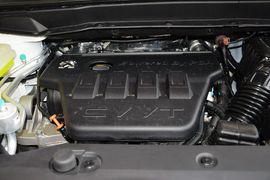 2015款东风风神AX7 2.0L自动智悦型