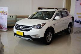 2015款东风风神AX7 2.0L自动智悦型