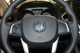 2015款东风风神AX7 2.0L自动智悦型